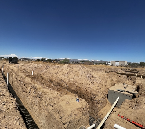 Silver Excavating & Grading llc - Phoenix, AZ. Septic Installation