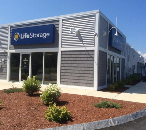 Life Storage - Londonderry, NH