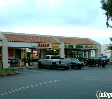 Rose Donuts & Cafe - San Clemente, CA