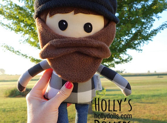 Holly's Dollies - Moorland, IA. Holly's Dollies Working Man Beardo - This could be a longshoreman or a lumberjack or a farmer or a carpenter--or maybe it looks like Daddy.