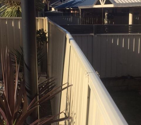 DB Fencing & Gates - Bellambi, NSW