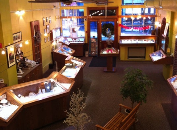 D Cole Jewelers - Portland, ME