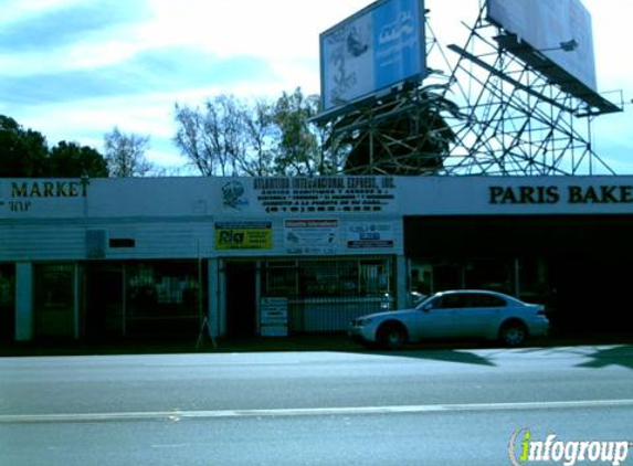 Liz's Cocina & Tamale Factory - San Diego, CA