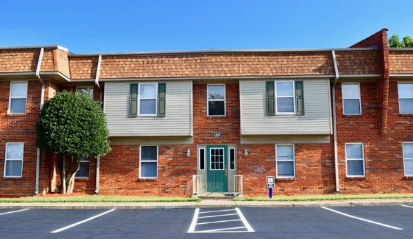 Jefferson Square Apartments. Fresh Striped Parking Lot