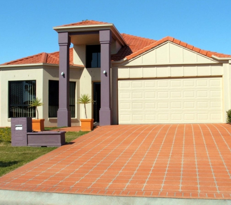 Hastings Garage Doors Services - Port Macquarie, NSW