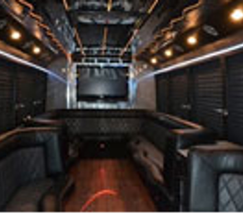 Joshua's Limousine Service - Mashantucket, CT