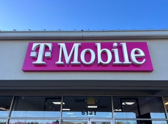 T-Mobile - Waterford, MI