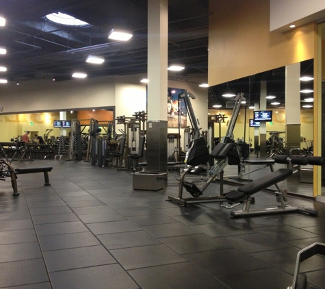 Gold's Gym Arcadia - Arcadia, CA