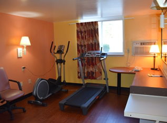 Americas Best Value Inn Jefferson City - Jefferson City, MO