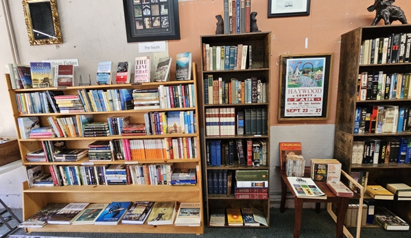 Joy of Books - Hendersonville, NC. Bill Lewis of Vero Beach, Florida, checking out the Joy of Books while visiting Hendersonville, North Carolina.