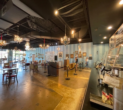 Am+Lie's French Bakery & Caf+ - Charlotte, NC