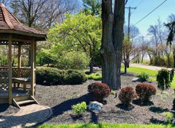 Buckeye Landscaping & Oheil Irrigation - Dayton, OH