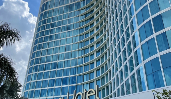 Universal's Aventura Hotel - Orlando, FL