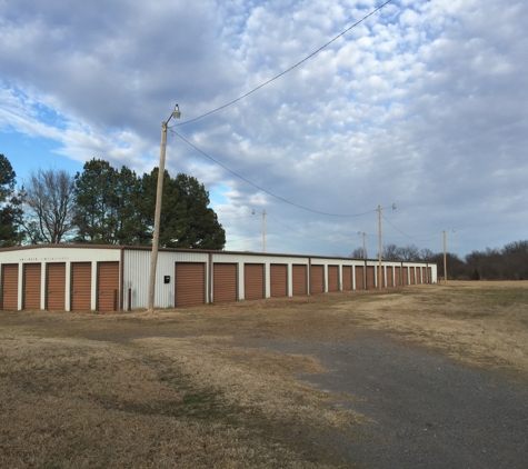 Tahlequah Storage LLC - Tahlequah, OK