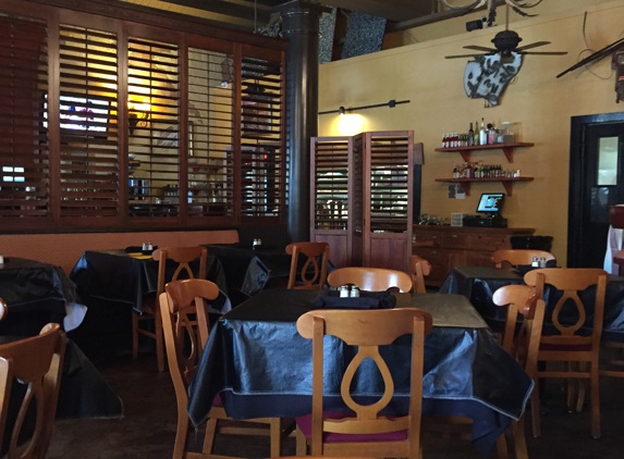 Tamara's Downtown - Fairhope, AL. Dinning Room