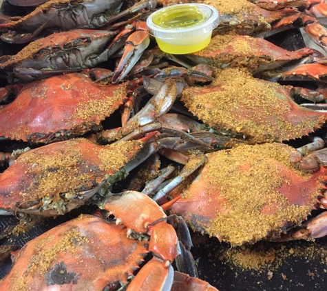 Abners Crabhouse - Chesapeake Beach, MD