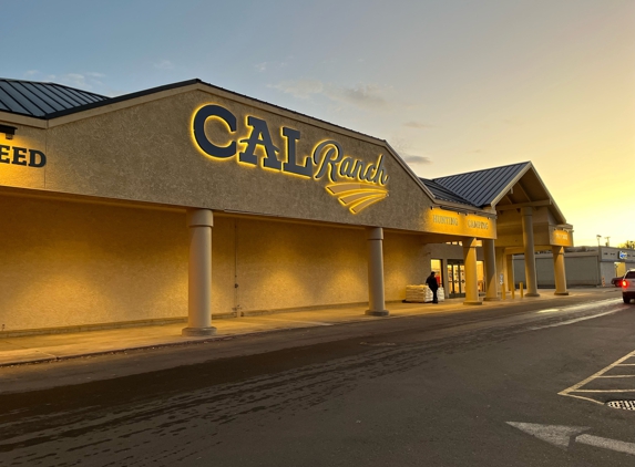 C-A-L Ranch Stores - Miami, AZ