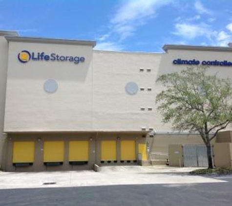 Life Storage - West Palm Beach, FL