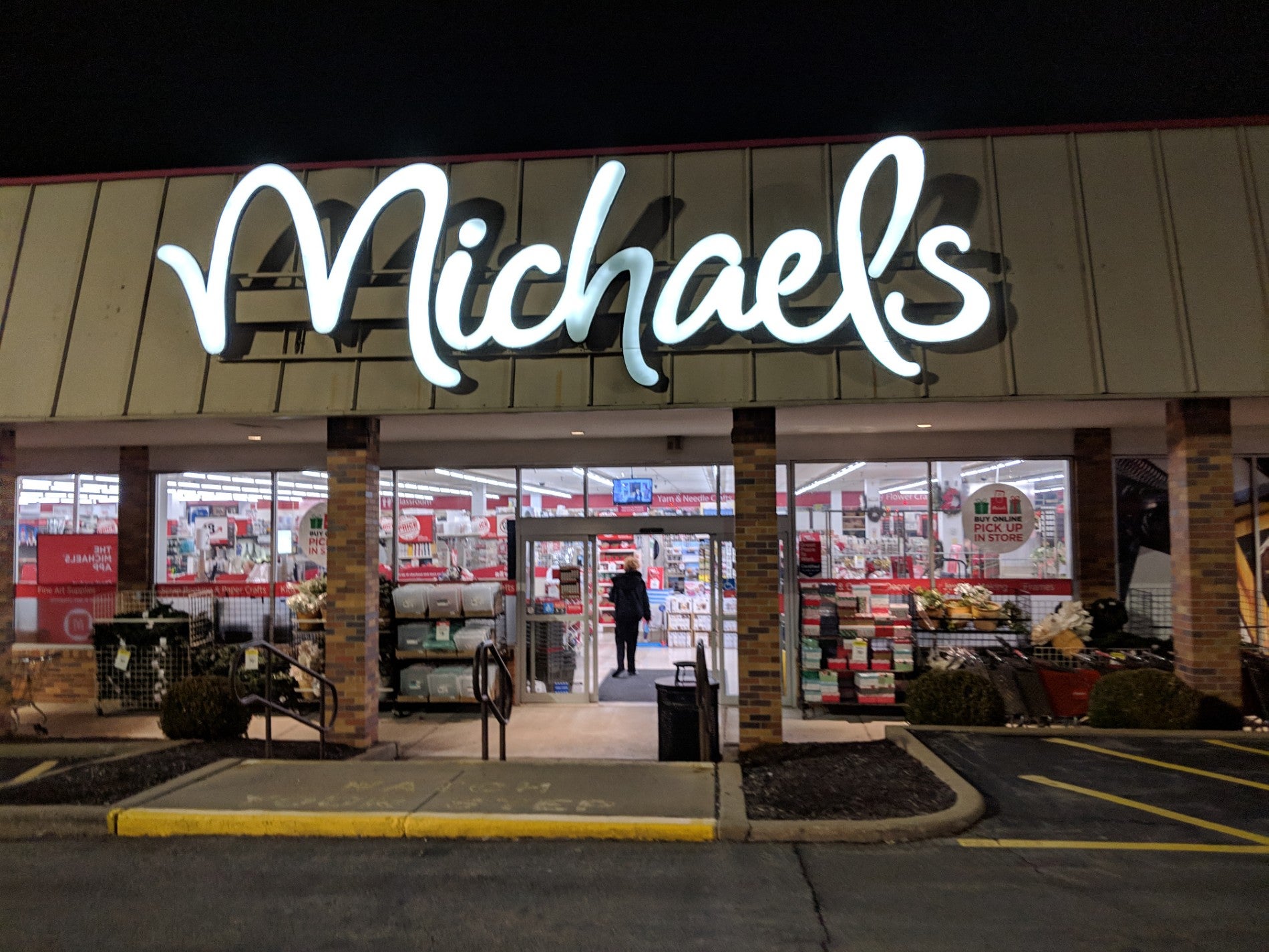 Arts and crafts retailer Michaels opens its version of  called
