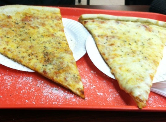 Arturo's Pizzeria - Bronx, NY