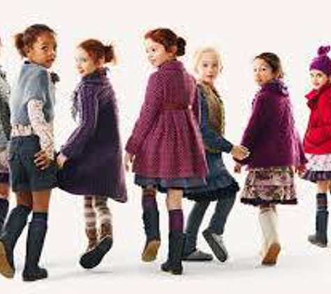 Children's Collections - Bellaire, TX. Wanted:
Fall-Winter-Holiday children's apparel for consignment. Please call 713-664-5219