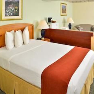 Americas Best Value Inn & Suites Three Rivers - Three Rivers, MI