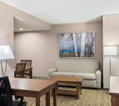 Homewood Suites by Hilton Buffalo-Amherst - Buffalo, NY