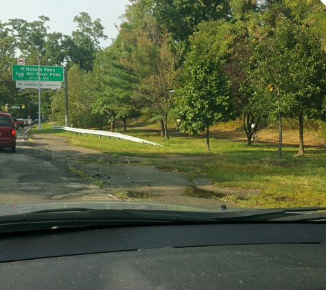 The Mosholu Parkway Jhs - Bronx, NY