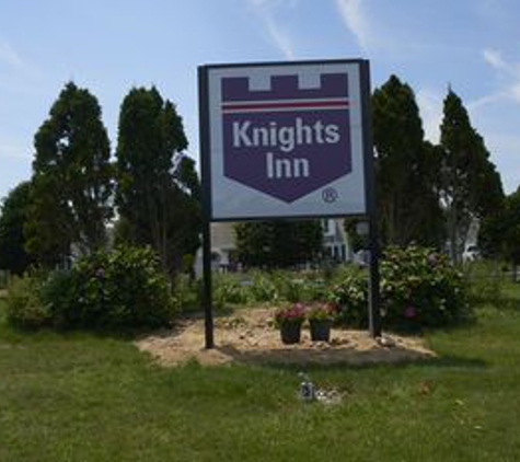 Knights Inn Centerville - Centerville, MA