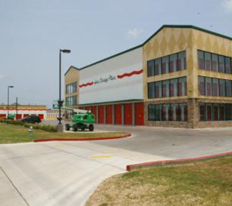 U-Haul Moving & Storage at Ben White - Austin, TX