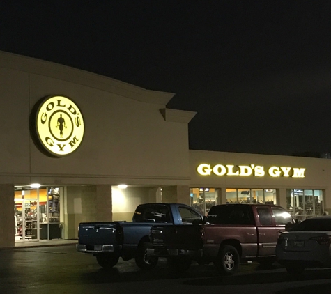 Gold's Gym - San Antonio, TX