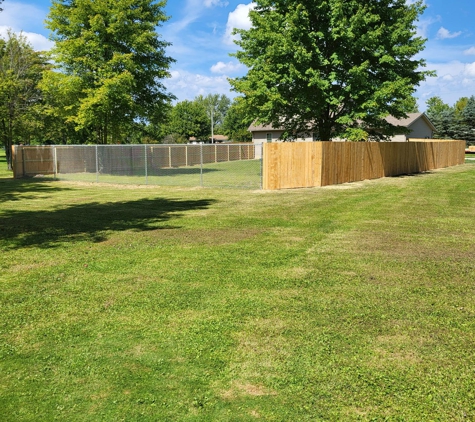 Ashtabula Fence Co. LLC - Dorset, OH