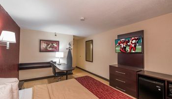 Red Roof Inn - Jacksonville, FL