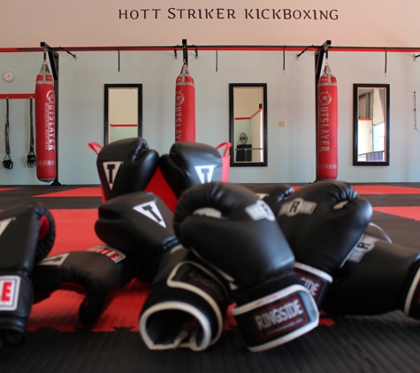 Hott Striker Women's Kickboxing - Modesto, CA