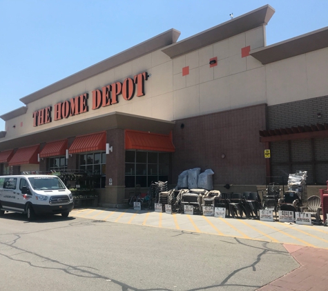 The Home Depot - Chicago, IL