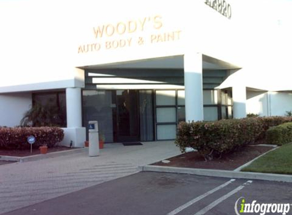 Woody's Auto Body - Torrance, CA