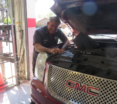 G-Tech Automotive - Upland, CA. Happy Workers at G-Tech Automotive Upland CA