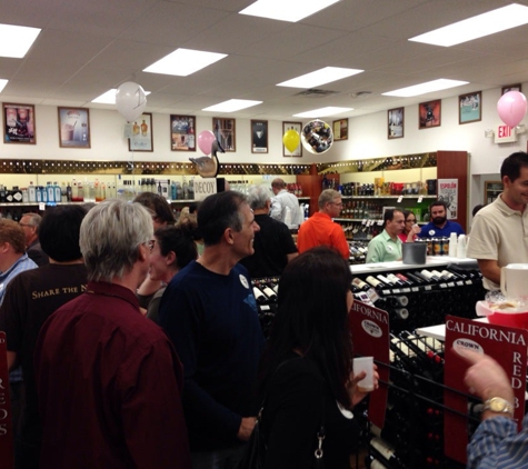 Crown Wine & Spirits Boynton Beach Fl - Boynton Beach, FL