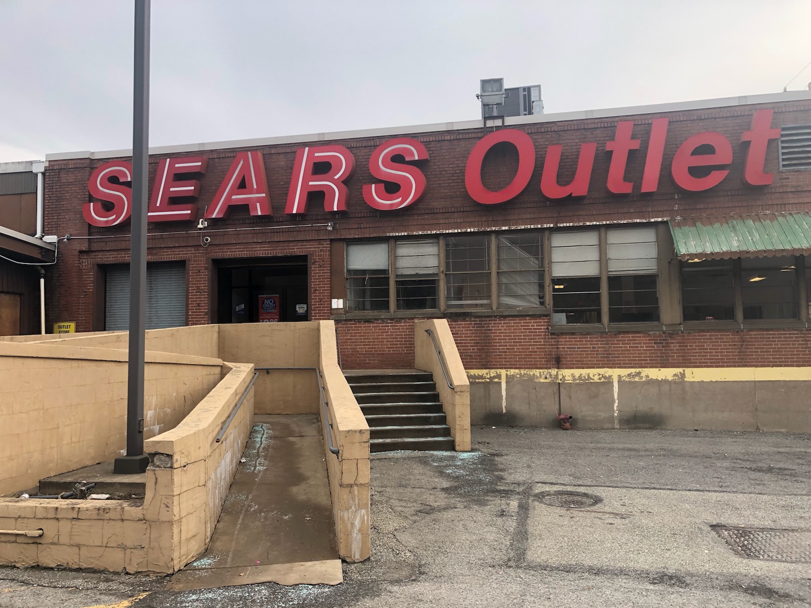 sears outlet mattress sale