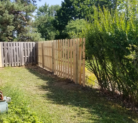 Fence & Post Repair Service - North Royalton, OH