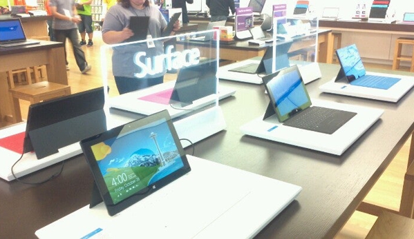 Microsoft Store - Palo Alto, CA