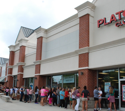 Plato's Closet - Mooresville, NC