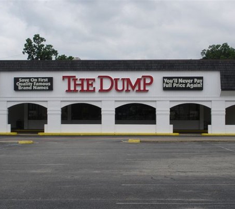 The Dump Furniture Outlet - Richmond, VA