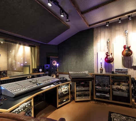 Summit Rehearsal and Recording Studios - Pasadena, CA