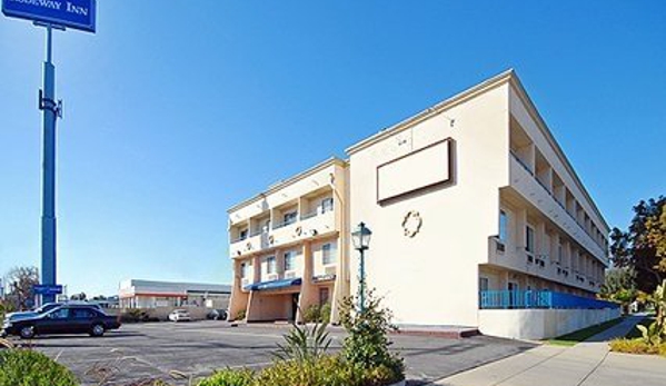 Motel 6 - Azusa, CA