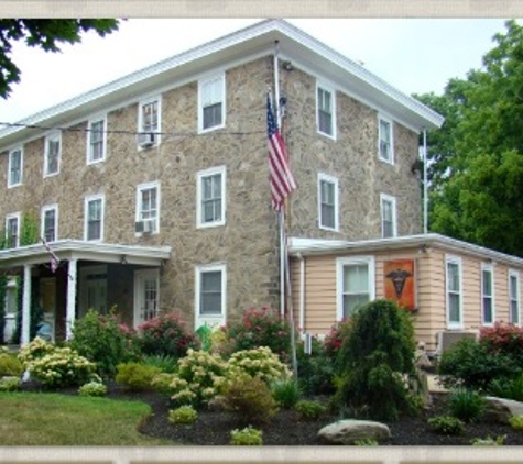 Hopewell Veterinary Hospital - Jenkintown, PA. This is the photo from their website of their Hospital.