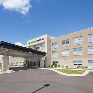 Holiday Inn Express & Suites Monroe - Monroe, MI