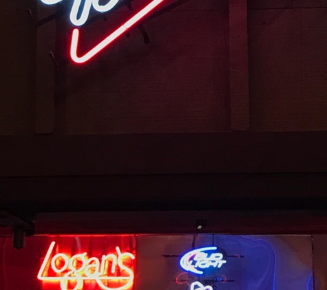 Logan's Roadhouse - Houston, TX