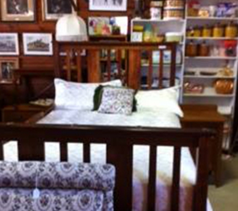 Sorell Antiques Centre - Sorell, TAS