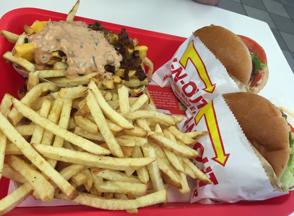 In-N-Out Burger - Anaheim, CA